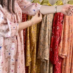 پیراهن هندی نخی قواره دار وارداتی کد۱۱۱۰