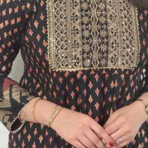 پیراهن کورتای هندی وارداتی کد۱۱۲۰